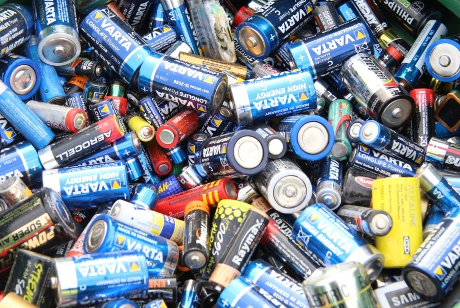 02 2026 Batterien-900x604.